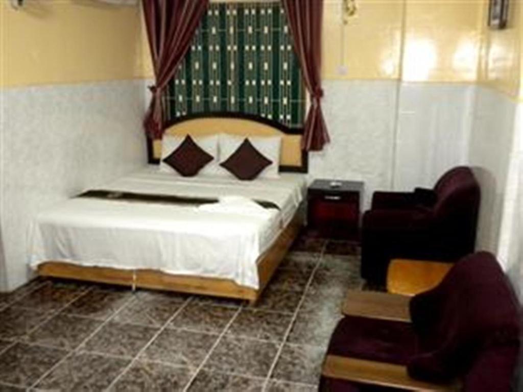 Golden Boat Guesthouse Phnom Penh Room photo
